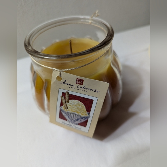 Home Interiors Candle Vanilla Cream Jar 15.5 oz & Floral Butterfly Shade Nwt - Picture 6 of 7